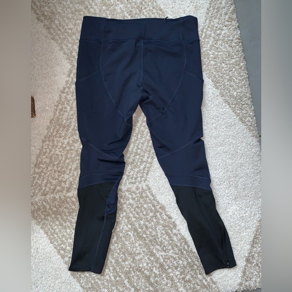 Women’s Adidas How We Do Tight Size M - Picture 8 of 9